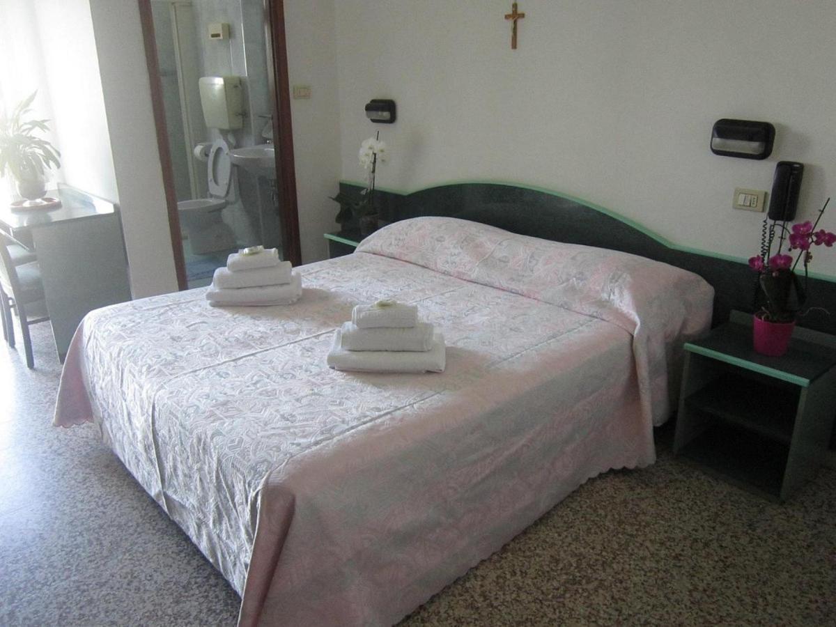 Hotel Concordia Palace Rimini Eksteriør billede